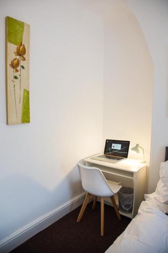 Liverpool 6 beds, Up to 22 percent- Contractors Dream, Liverpool (photo 7)