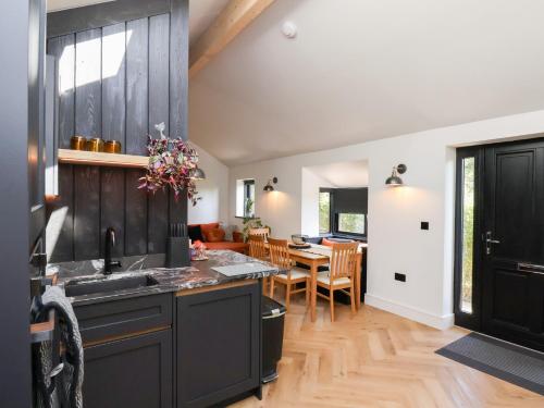 ทัศนียภาพภายนอกโรงแรม, The Haven in คลอตัน