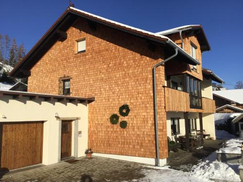 Ferienwohnung Dorfblick (Herzog) in Lindberg, Deutschland
