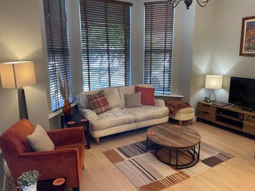 Two-Bedroom Apartment image 7
