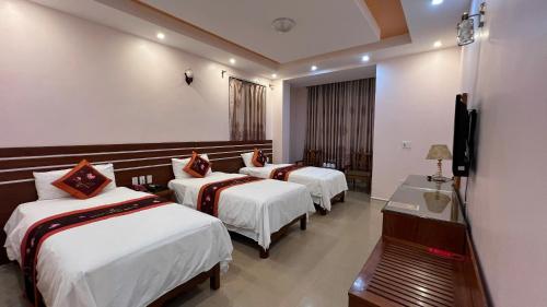 Plateau Homestay - Tours & Motorbikes Rental