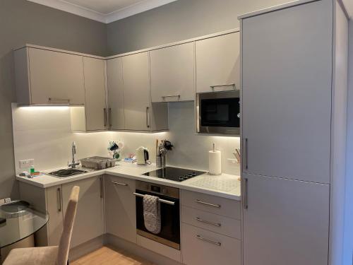 Two-Bedroom Apartment image 4