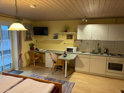 ห้องครัว, Ferienhof Hirsch in ฟอยชท์วาเงิน