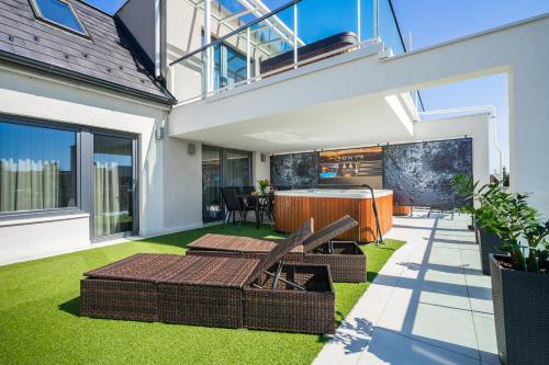 Balcony/terrace, Onyx Luxury in Sarvar