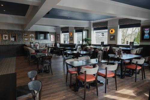 Black Dog Inn in Болтон