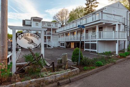 Eagle House Motel in Rockport, USA