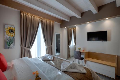 Hospitality Hotel - image 14