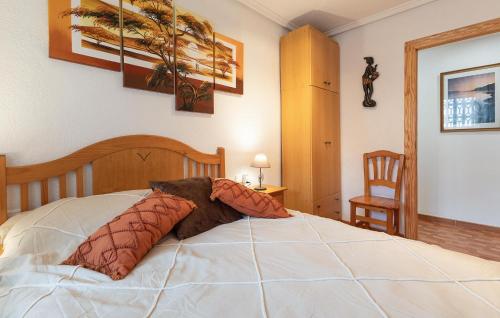 Two-Bedroom Apartment image 4