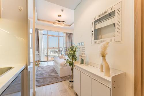 Studio Near Dubai Creek, Dubai Frame & Downtown, Farhad Azizi, Al Jaddaf by Deluxe Holiday Homes, Dubai (Foto 4)