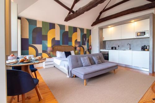 LovelyStay - Dirk Apartment - Almada 4º F, Porto