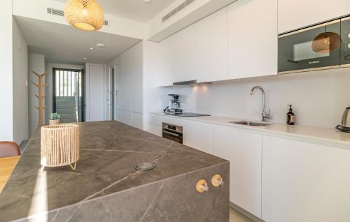 ห้องครัว, Beautiful Apartment In Fuengirola in ริเบียรา ซอล