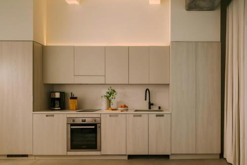 Sonder by Marriott Bonvoy The Craftsman Apartments Downtown LA - 주방