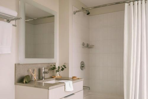 Sonder at Pierce Boston - image 2