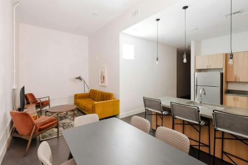 Sonder by Marriott Bonvoy The Gallier Apartments CBD