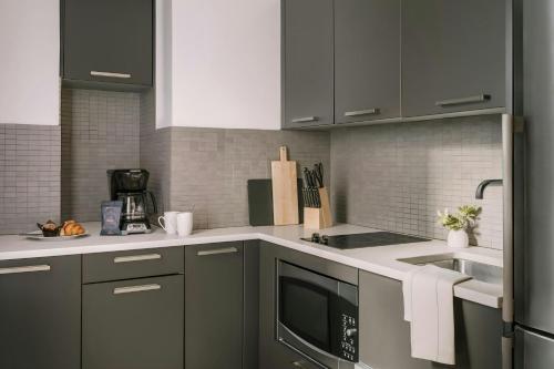 Sonder by Marriott Bonvoy The Nash Apartments Midtown East - 주방