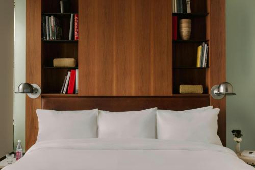 Lofted Stellar King Suite with Sofa Bed and Terrace image 10
