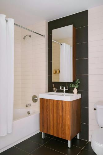 Sonder at One Platt - image 11