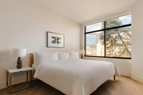Sonder by Marriott Bonvoy Pivot Apartments Capitol Hill Seattle (WA) United States