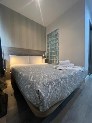 Hostal Abril Madrid - image 3