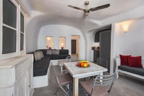 Theodora Suites - image 12
