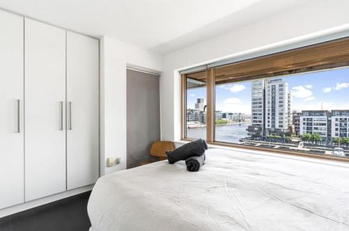 Stunning waterfront apartment in Grand Canal Dock, Dublin (fotografie 2)