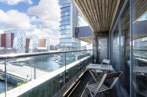 Stunning waterfront apartment in Grand Canal Dock, Dublin (fotografie 5)
