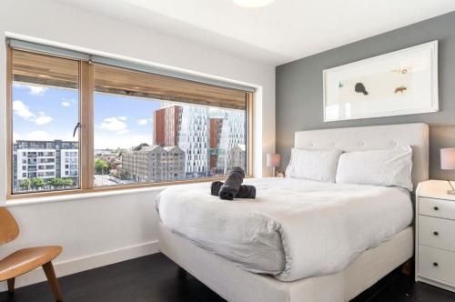 Stunning waterfront apartment in Grand Canal Dock, Dublin (fotografie 7)