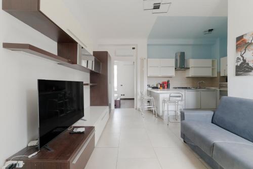 GuestHost - Brenta M3 Balcony Apt, Milán