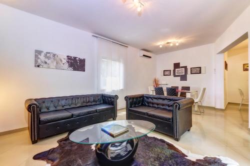 Casa Verde - image 9