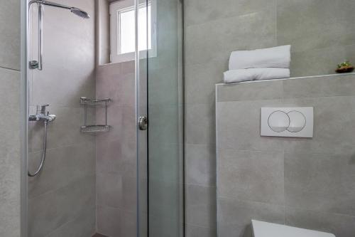 Apartment image 5