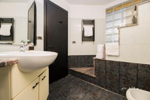Loft image 9