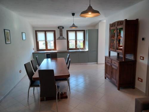 廚房, Agriturismo Il Cuppio in 坎波地區聖洛倫佐