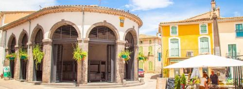 Grande Terrasse & Parking - a Vias in Vias