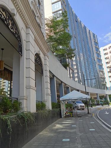101 Newport Boulevard West Wing Pasay City, Manila