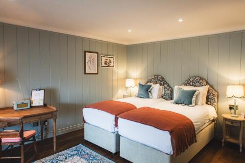 room detail thumbnail 0