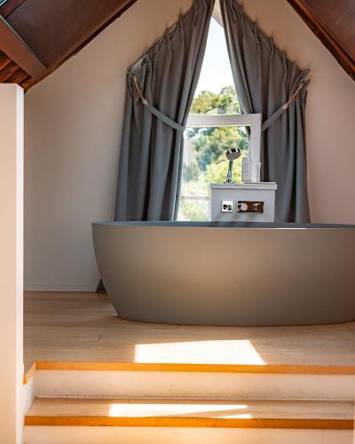 浴室, 奈特水療酒店 (Ne5t Hotel & Spa) in 那慕爾郊區