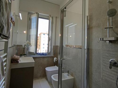 Ducha, Casa le Fontane by Holiday World in Chiavari
