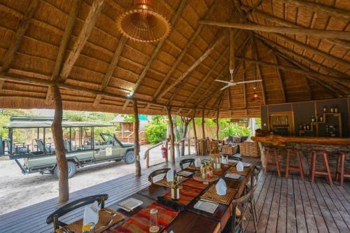 African Excursions Guest lodge in Khwai