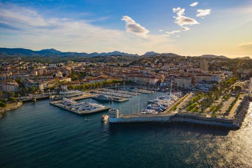 Les Palmiers – Frejus, ID