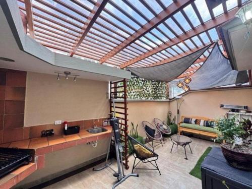 Residencias Bordeaux in เอลกอนดาโด