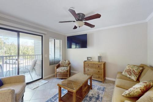 HH Beach & Tennis 144AR image