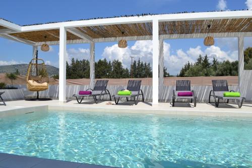 Azure Dreams Villa with pool - Haraki beach gîte à louer Plataneró