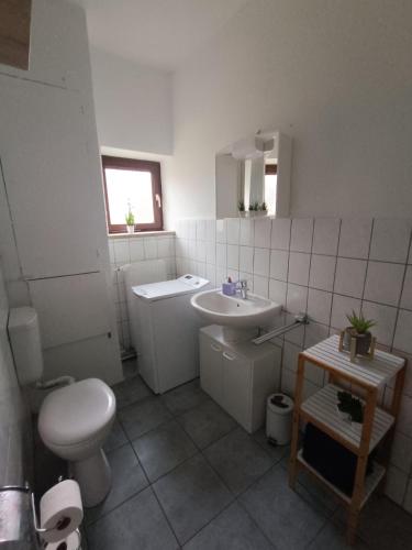 浴室, Meldorf Innenstadtwohnung für Monteure und Berufsreisende (Meldorf Innenstadtwohnung fur Monteure und Berufsreisende) in 梅爾多夫