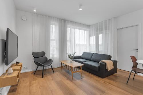 Two-Bedroom Apartment with Balcony image 4