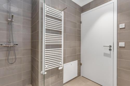 Two-Bedroom Apartment with Balcony image 6