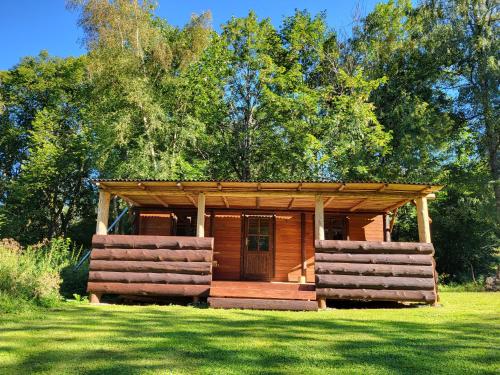 ทัศนียภาพภายนอกโรงแรม, Glamping maringotka Free country Vogelsang in คาสเปอส์เก โฮรี