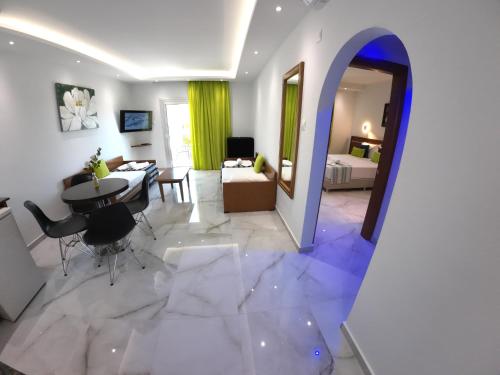 Foto - Loutsiana Deluxe Apts