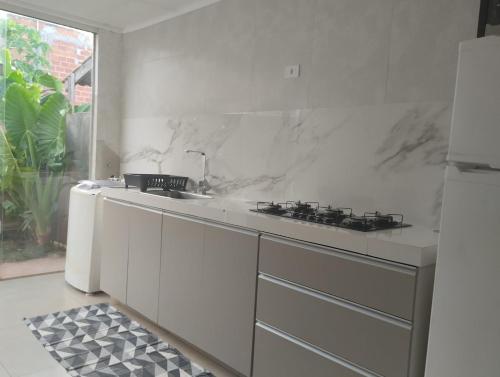 Casa aconchegante Foz do Iguaçu (Casa aconchegante Foz do Iguacu) in ชาร์ดิง บัววิสตา