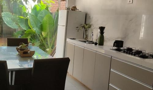 Casa aconchegante Foz do Iguaçu (Casa aconchegante Foz do Iguacu) in ชาร์ดิง บัววิสตา