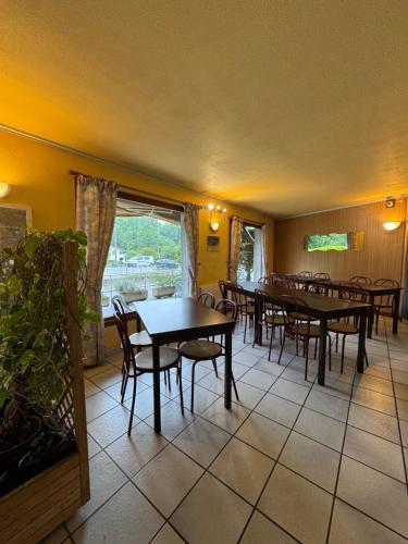 Symp'Hotel in Nivolas-Vermelle